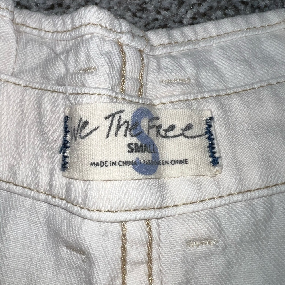 We The Free Small high waisted Paperbag denim shorts - Picture 6 of 7